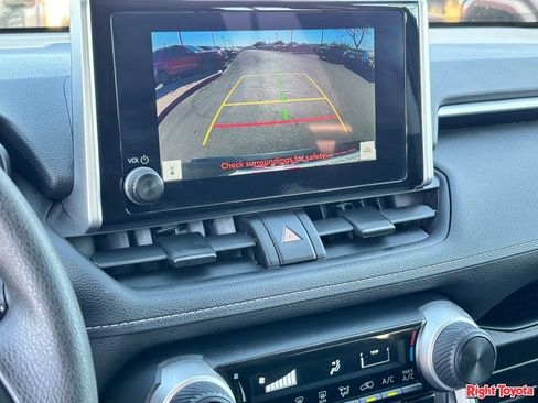 Certified 2024 Toyota RAV4 LE FWD image 29