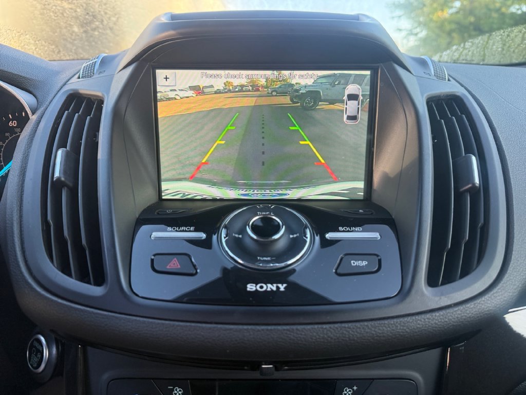 Used 2018 Ford Escape Titanium FWD image 25