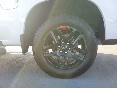 Used 2023 Chevrolet Silverado 1500 RST w/ Redline Edition image 5