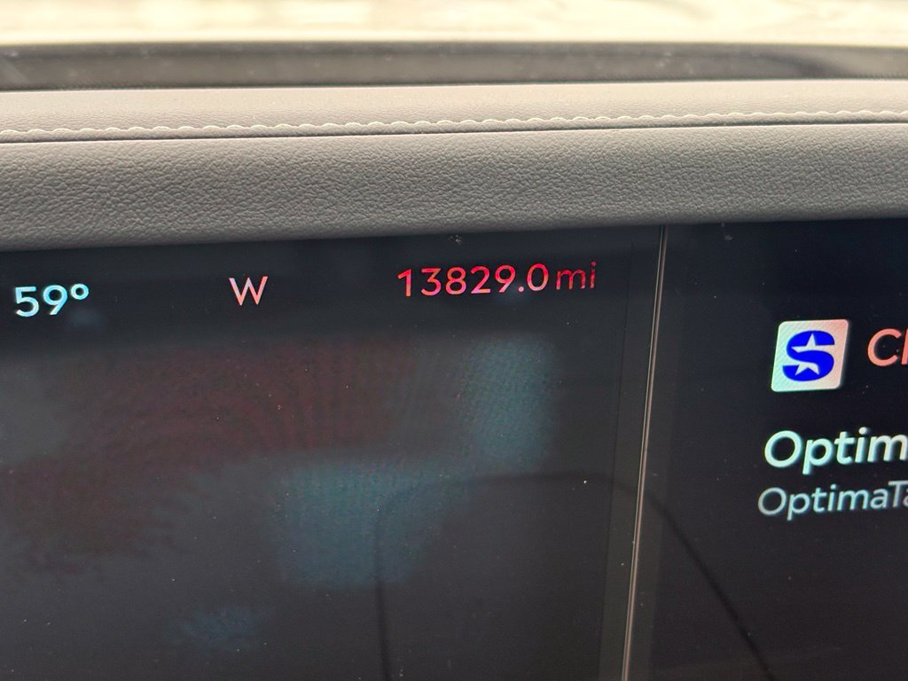 Used 2024 Lincoln Nautilus Premier AWD/4WD image 21