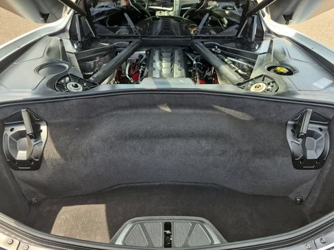 Used 2020 Chevrolet Corvette Stingray Coupe w/ Z51 Performance Package RWD image 32