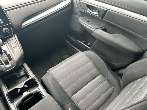 Used 2018 Honda CR-V LX image 11