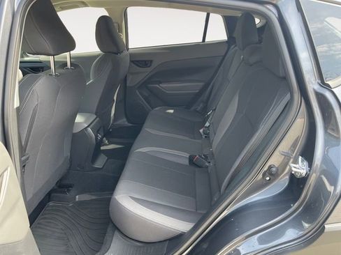 Used 2025 Subaru Crosstrek 2.0i Premium image 13