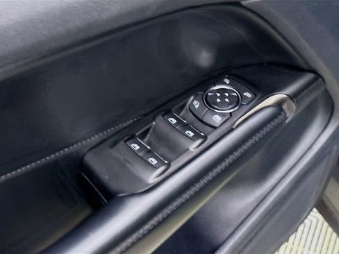 Used 2019 Lincoln MKC Reserve w/ MKC Climate Package AWD/4WD image 18