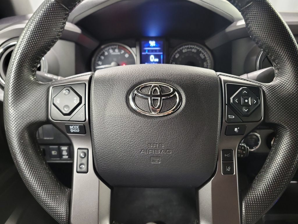 Used 2021 Toyota Tacoma TRD Sport AWD/4WD image 14