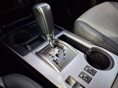 Used 2020 Toyota 4Runner SR5 Premium w/ Moonroof Package RWD image 13