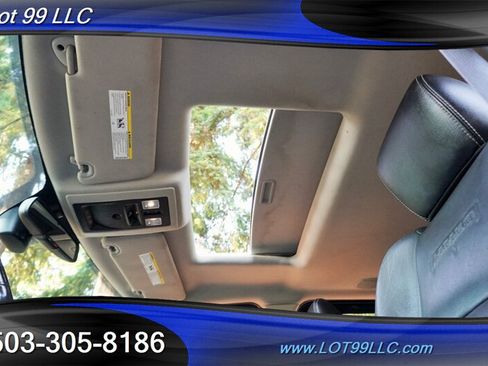 Used 2014 RAM 2500 Laramie w/ Black Appearance Group AWD/4WD image 3