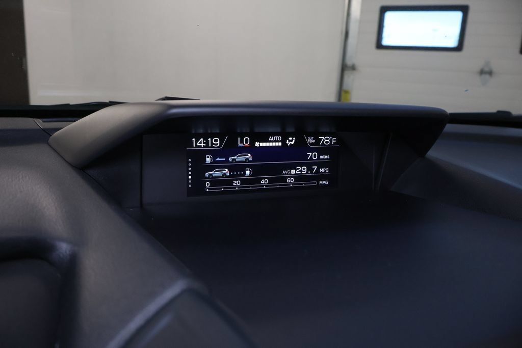 Used 2023 Subaru Forester Premium AWD/4WD image 27
