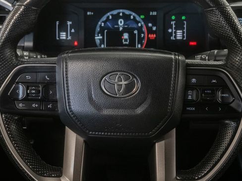 Used 2024 Toyota Tacoma SR5 AWD/4WD image 15