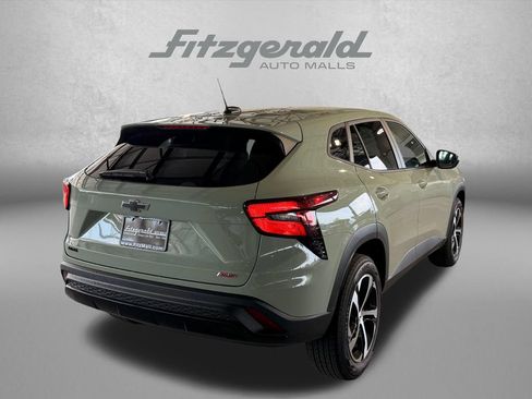 Used 2024 Chevrolet Trax RS w/ Driver Confidence Package FWD image 6