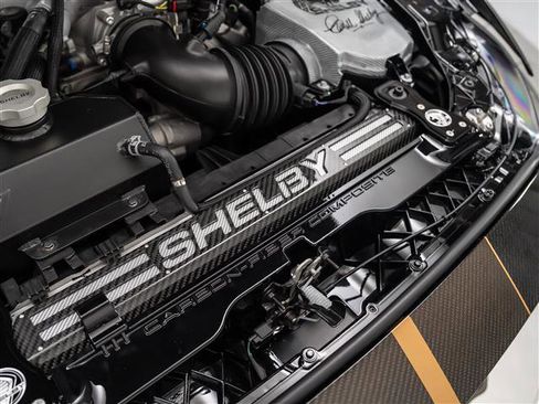 Used 2022 Ford Mustang Shelby GT500 w/ Carbon Fiber Track Pack image 36