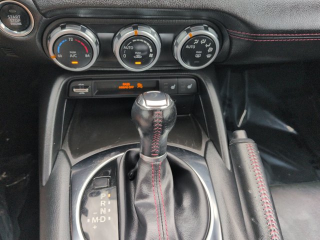 Used 2018 MAZDA MX-5 Miata RF Grand Touring RWD image 19