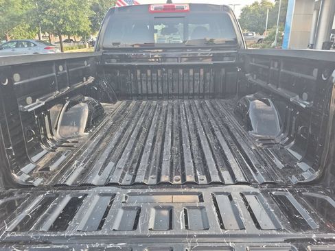 Used 2020 Chevrolet Colorado LT w/ LT Convenience Package RWD image 22