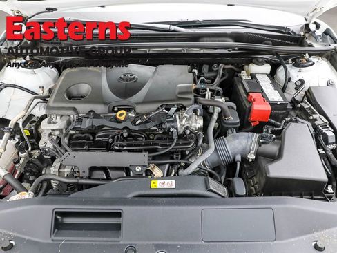 Used 2024 Toyota Camry SE image 7