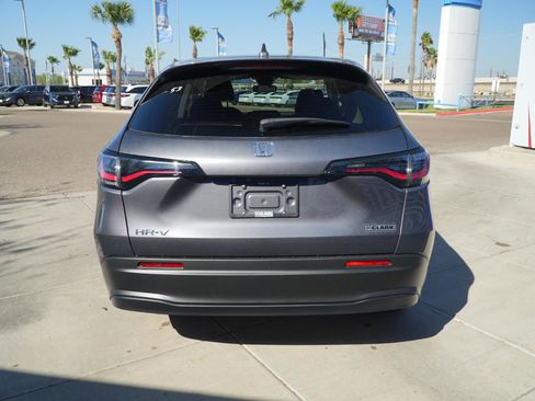 New 2026 Honda HR-V LX image 6