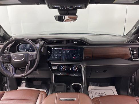 Used 2025 GMC Sierra 2500 Denali Ultimate w/ Max Trailering Package image 35