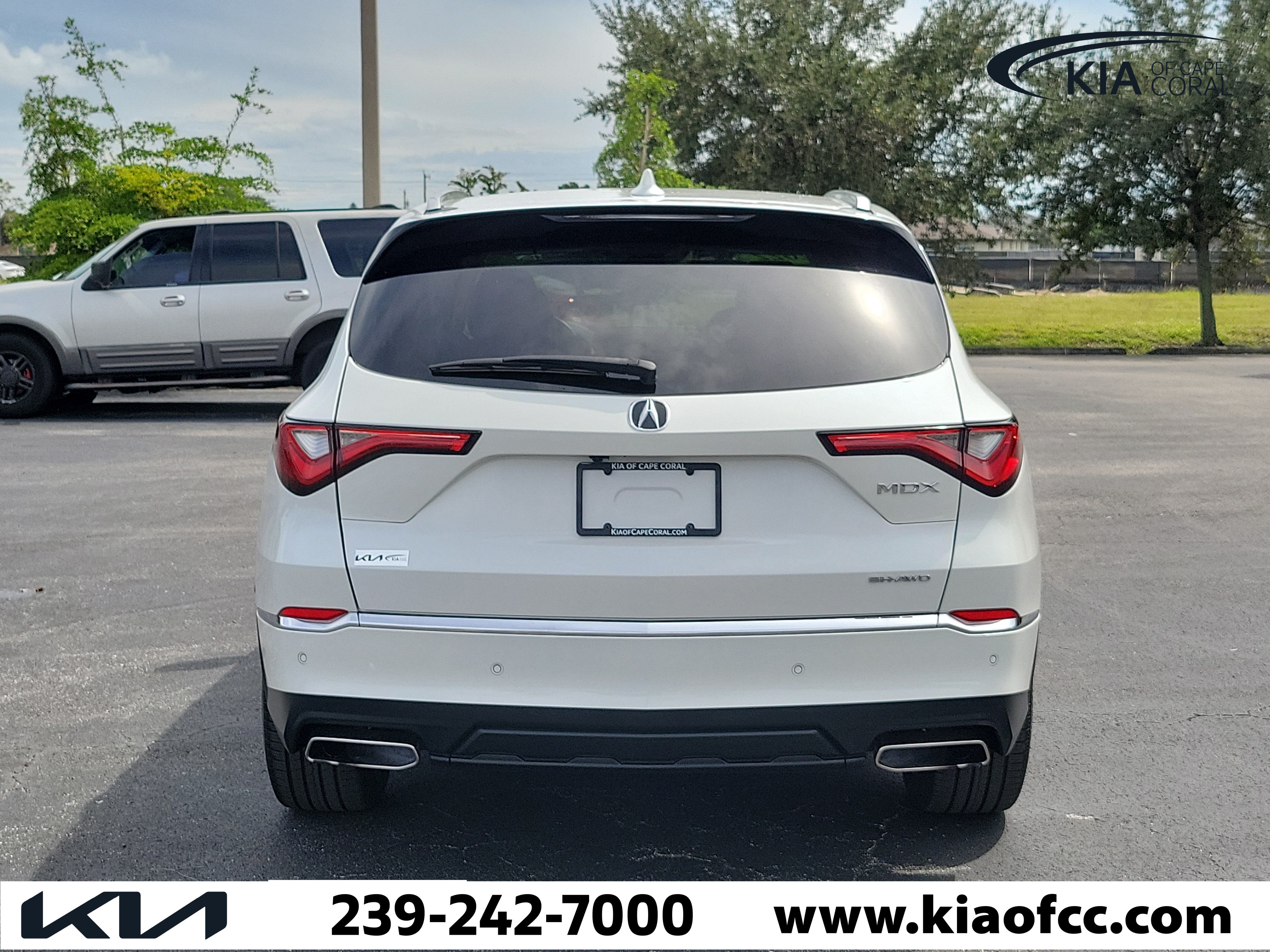 Used 2022 Acura MDX w/ Advance Package AWD/4WD image 5