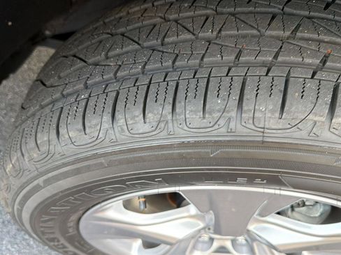 Certified 2025 Toyota RAV4 XLE AWD/4WD image 38