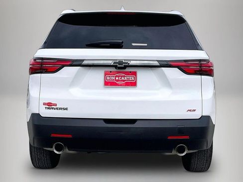 Used 2023 Chevrolet Traverse RS FWD image 6