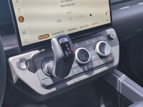 New 2026 Land Rover Defender 130 S AWD/4WD image 9