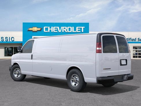 New 2026 Chevrolet Express 2500 Extended w/ Driver Convenience Package RWD image 4