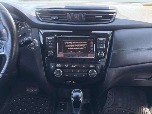 Used 2019 Nissan Rogue SL w/ Premium Package AWD/4WD image 14