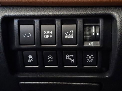 Used 2021 Subaru Forester Touring image 28