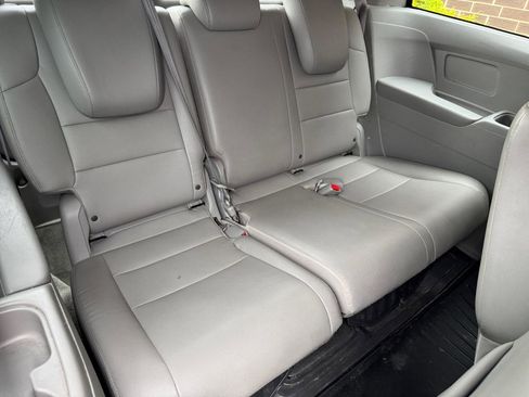 Used 2015 Honda Odyssey EX-L image 16