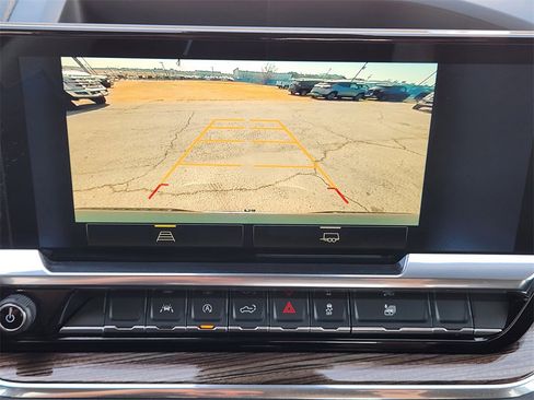 Certified 2025 Chevrolet Silverado 1500 LT image 19