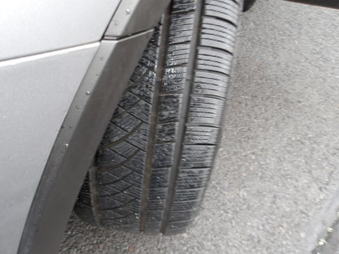 Used 2011 MAZDA CX-9 Grand Touring w/ Moonroof & Bose Audio Pkg image 26