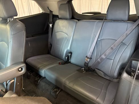 Used 2020 Buick Enclave Essence w/ LPO, Touring Package AWD/4WD image 12