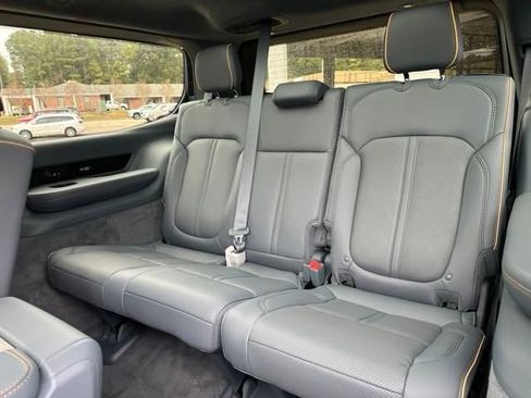 New 2023 Jeep Grand Wagoneer Series II image 28