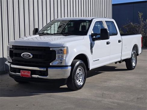 Used 2021 Ford F250 XL w/ Power Equipment Group image 2