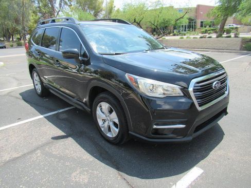 Used 2019 Subaru Ascent 8-Passenger AWD/4WD image 4