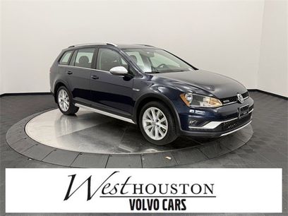 Used 2017 Volkswagen Golf Alltrack SE