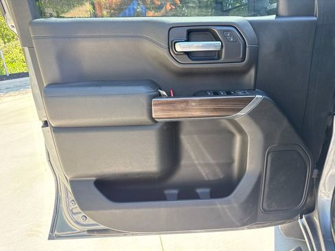 Used 2020 Chevrolet Silverado 1500 LT Trail Boss w/ Convenience Package AWD/4WD image 13