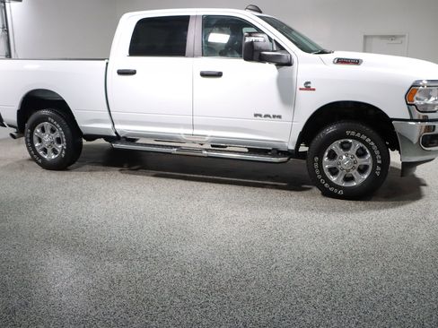 Used 2023 RAM 2500 Big Horn w/ Level 1 Equipment Group image 6
