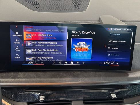 Used 2026 BMW X5 sDrive40i w/ Premium Package RWD image 19