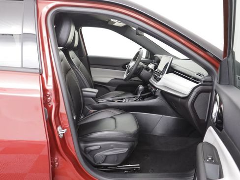 Used 2025 Jeep Compass Limited AWD/4WD image 18