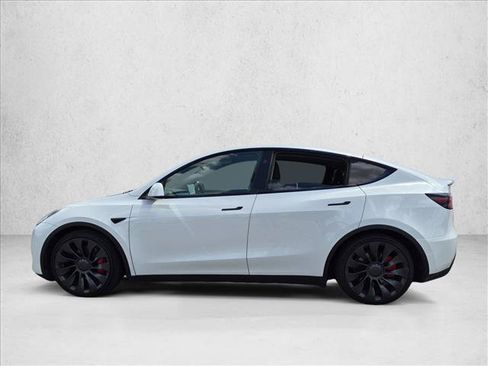 Used 2023 Tesla Model Y Performance AWD/4WD image 8