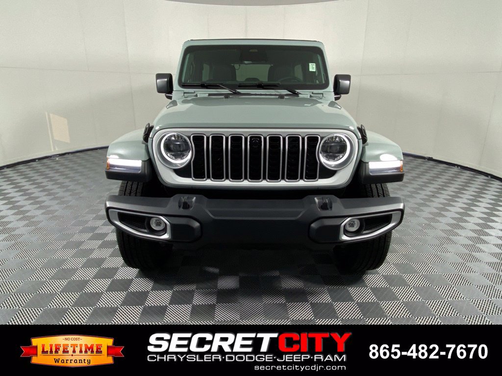 New 2027 Jeep Wrangler Unlimited Sahara AWD/4WD image 2