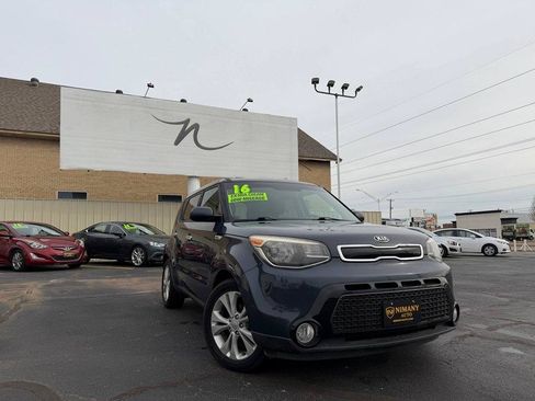 Used 2016 Kia Soul + FWD image 1