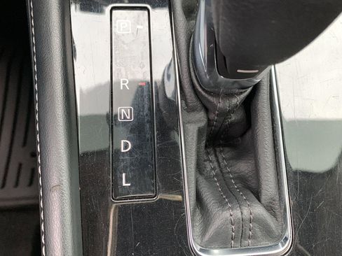 Used 2024 Nissan Kicks SV image 13