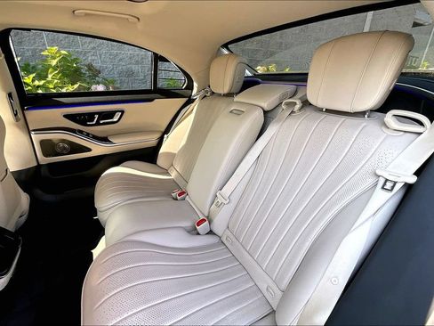 Certified 2023 Mercedes-Benz S 500 4MATIC image 28