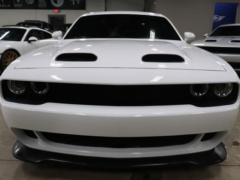 Used 2023 Dodge Challenger SRT Hellcat image 8