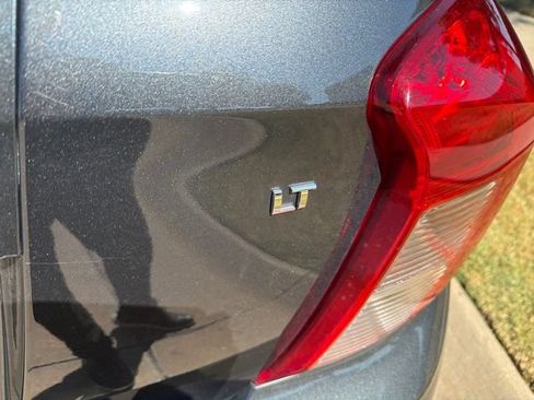 Used 2022 Chevrolet Spark LT FWD image 5