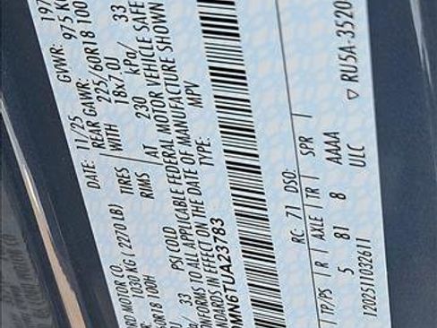 New 2026 Ford Escape ST-Line w/ Tech Pack #1 image 18