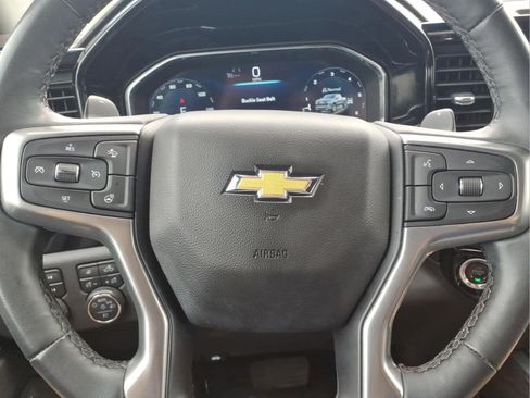 Used 2024 Chevrolet Silverado 1500 LTZ image 14