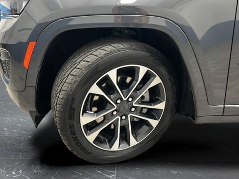 Used 2022 Jeep Grand Cherokee L Overland AWD/4WD image 40