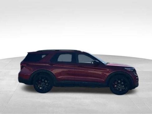 Used 2020 Ford Explorer ST w/ ST Street Pack image 8